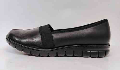 Pomar Selja 13706, musta nauhaton kenkä